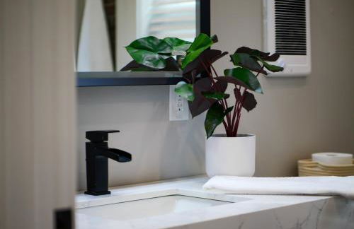 The Modern Boho Brick Loft - Foto 5