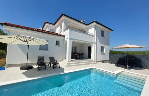 Villa Romansa - Foto 1