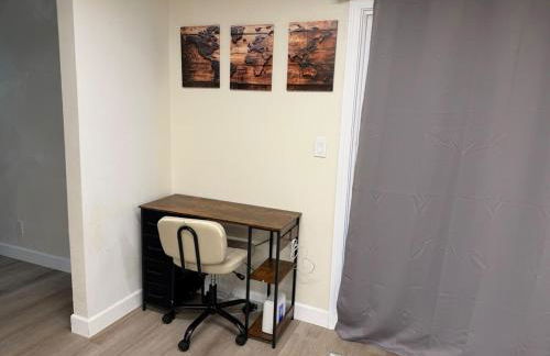 The Hayward Hearth, Serene 3BR Home, Cul-de-sac, Yard - Foto 23