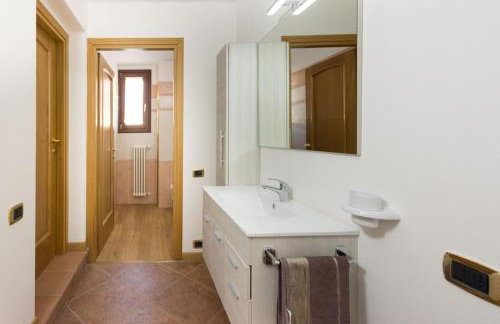 villa between lake and mountains - Foto 7