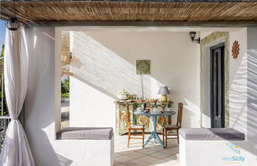 Verosicily Panoramic House with access to the sea - Foto 19