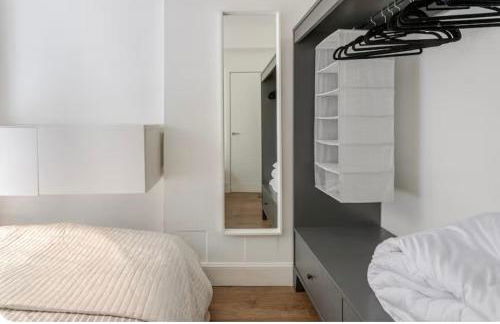 The Gardners apartment in City centre with parking - Foto 20