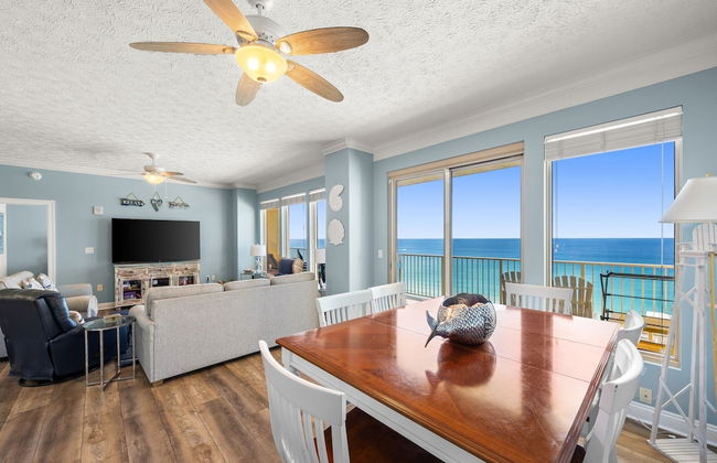 Beautiful Condo with Spacious Balcony to Enjoy Fascinating Ocean View - Unit 1002 by RedAwning - Foto 14