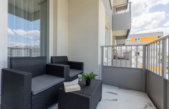 Elegant Apartment Warsaw by Renters - Photo 35