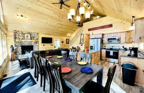 Group Lake Cabin with Ping Pong Table Loaded with Kayaks in Wisconsin - Foto 5