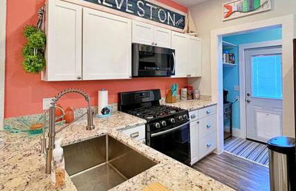 The Poolside Bungalow - Foto 29