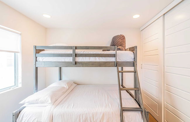 Private Rooftop + Steps to the Beach Chic Design Seaside Style by Avantstay - Foto 9