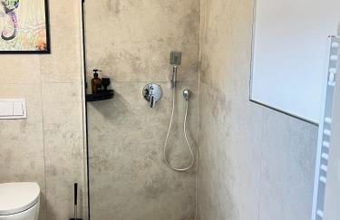 W&D Living-Kunstvoll-Gespannparkplatz & Terrasse - Photo 30