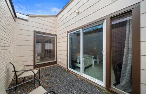 Nr Galleria & Med Center Hot Tub Games WiFi - Foto 42