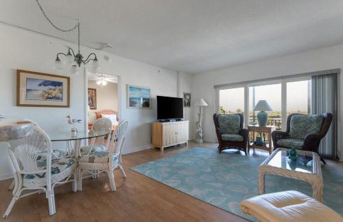 Spacious 3BR Beachfront Condo with Balcony & Parking - Foto 11