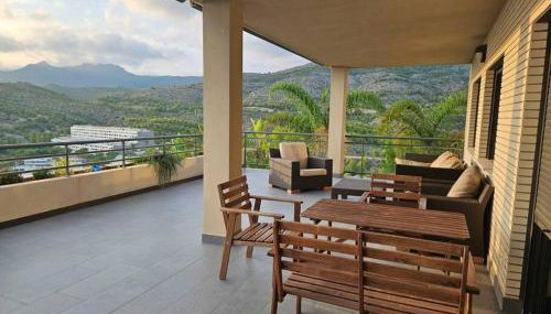 Lujoso apartamento con vistas al mar - Foto 2