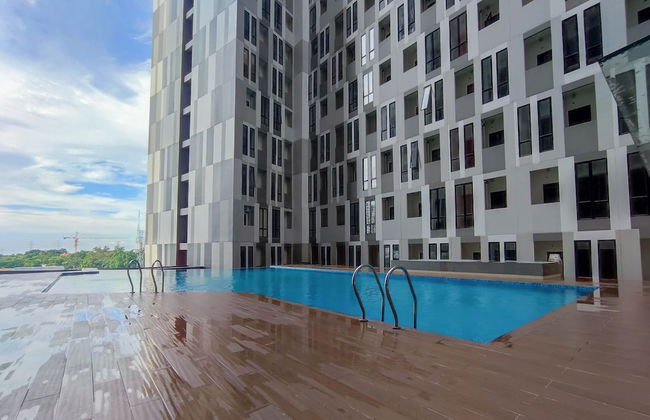 Best Deal And Comfortable 1Br The Alton Apartment - Foto 16