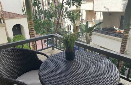 1 Bedroom XL Condo with King bed, Garden View, Parking Included - Foto 27