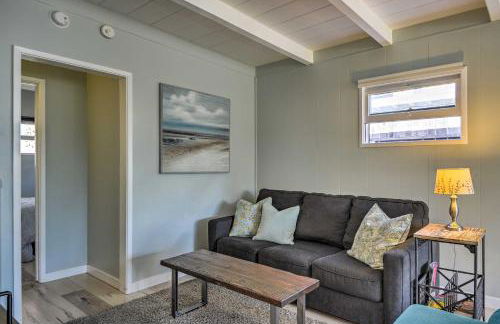 Remodeled Ventura Beach Home with Yard and Fire Pit! - Foto 12