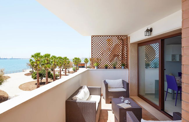 Aura CaseSicule, only for Sea View Lovers, Modern Style Apartment in City Center, Wi-Fi - Foto 23