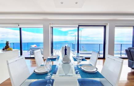 Azure Serenity Villa by LovelyStay - Foto 10