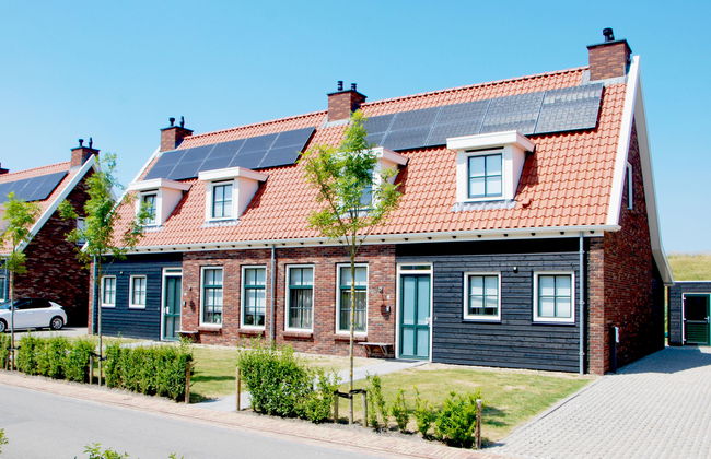 4 bedroom House in Colijnsplaat with garden and terrace - Photo 6