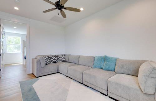 Coastal Waveland House half Block to Pub Beach - Foto 19