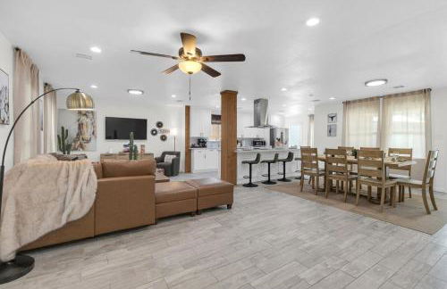 Texan Backyard Vibes l Cowboy Pool & BBQ l Pet-Friendly - Foto 50