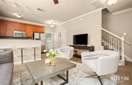 Spectacular Neighborhood Spacious House and Yard - Foto 2