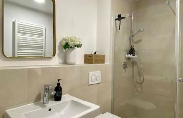Apartment am Flughafen, Glasfaser-Internet, Waschmaschine - Foto 4