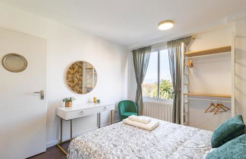 Calma, luz y diseño en el centro de Santander - Photo 14