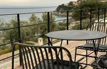 A House with A View - Foto 30