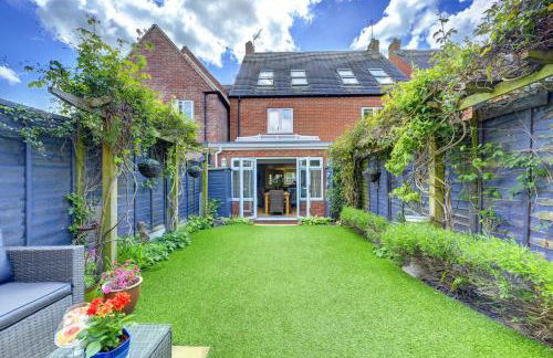 Market House by Spa Town Property - Spacious & Stylish Townhouse with Free Parking Near to Stratford-upon-Avon, Warwick & Solihull - Foto 44