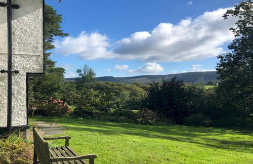 Beautiful Detached Farm House Near Lake Coniston - Pass the Keys - Photo 10