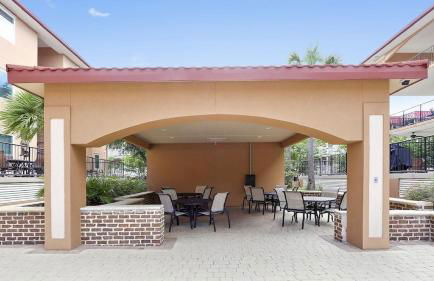 Unique 3BR, 1 of 5 Condos w/Huge Poolside Patio, Steps to Beach & Pier, Gated - Foto 59