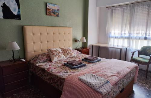 Plaza Mare Nostrum 5 min playa - Foto 1