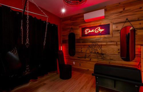 Romantic Red Room - Adults Only Couples' Retreat - Foto 8