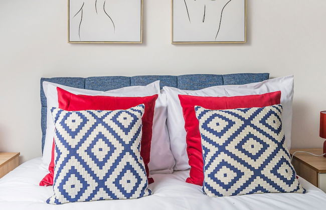 Modern Town Center Apartments Aldershot - Photo 19