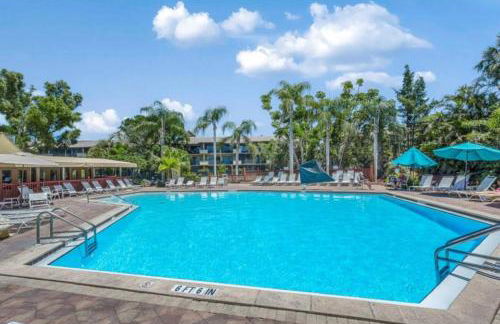 Park Shore Resort Top Floor BLDG J 455 Great View - Foto 35