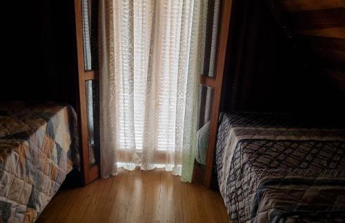 Chalé europeu com vista para natureza no interior - Foto 20