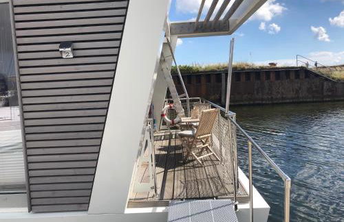 Schwimmendes Ferienhaus Heimathafen - Foto 7
