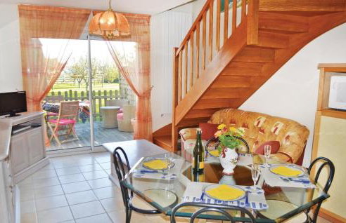 2 Bedroom Amazing Home In Plomeur - Foto 2