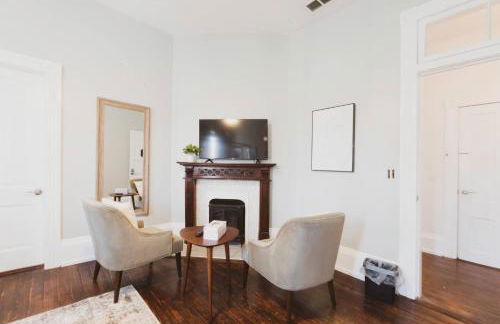 Entire Duplex 2 APTS & 6 BDRS near Forsyth Park! - Foto 27