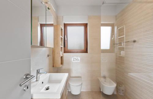 Villa Ajlin with Private Pool - Foto 31