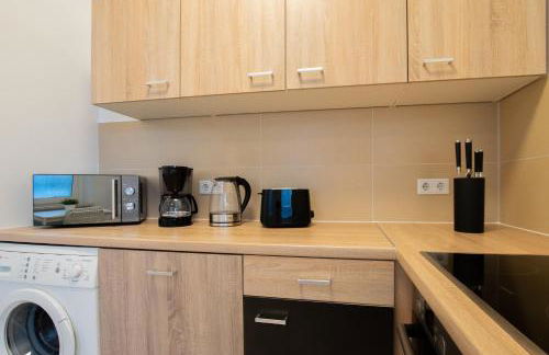 Tolstov Apartments - 1 or 4 Room Apartments - 15 Min to Messe DUS - 10 Min Old Town DUS - Foto 25