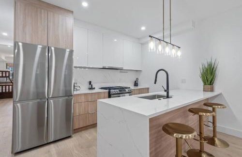 Charming Oasis in DC near Metro with Fenced Backyard Free Parking and WIFI Capitol View1 - Foto 31