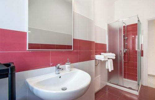 Ampio appartamento familiare Metro A a 50m - Foto 29