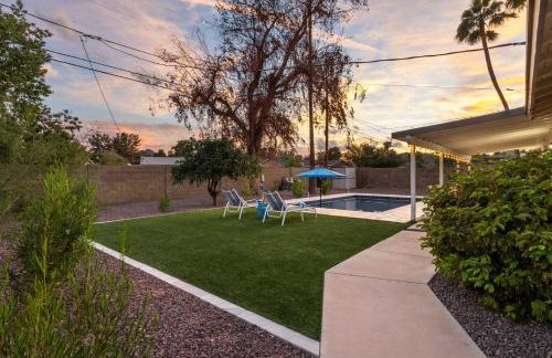 Shangri La Home - Boho Chic with Patio Pool & Grille - Foto 44