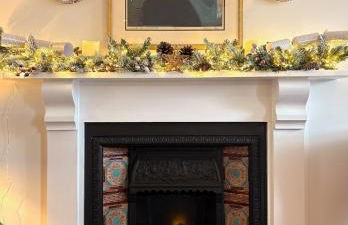 Boutique High Street Apartment In Crickhowell - Photo 9