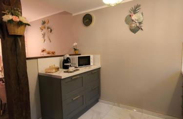 Paradise and Love Room - Photo 15