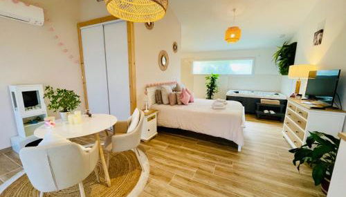 Les Jardins du Castelas - Domaine et Spas - Foto 1