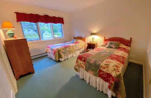 F9 Fairway Village home on the Mt Washington golf course - in the heart of Bretton Woods - Foto 4