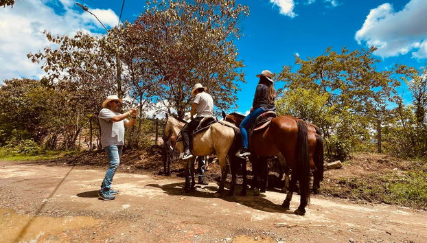 Paseo a caballo por Jardín - Photo 2