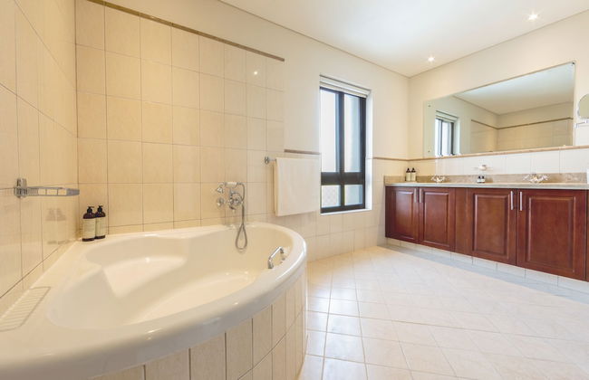 Elara & Golf Villas - curated by Park Hyatt Dubai - Photo 24