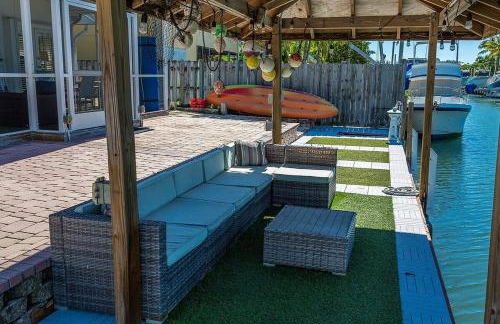 Paradise Cove - Waterfront Private Pool Home, 2 Mins to Open Gulf, 60' Dock - Foto 33